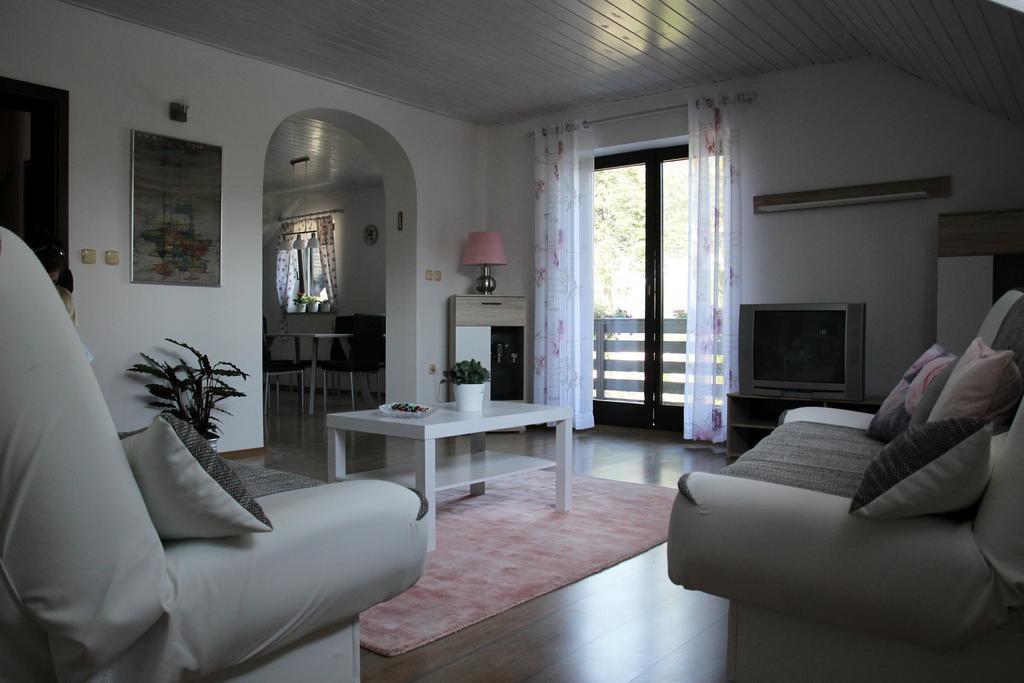 Lake House Apartment ميدفودِ المظهر الخارجي الصورة